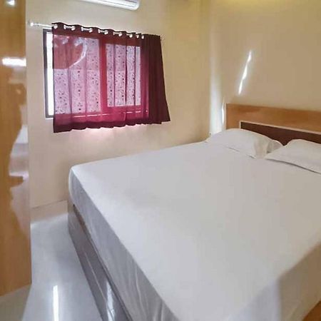 Jatiwangi Syariah Guest House Mitra Reddoorz Маджаленка Екстериор снимка